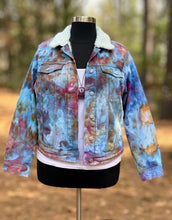 Load image into Gallery viewer, Women’s XXL Upcycled Sherpa Lined Denim Jacket in ‘Bird Song’
