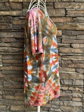 Load image into Gallery viewer, Women’s Medium Luxe V-Neck T-Shirt in ‘Pinot Sage’ Spiral
