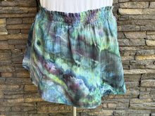 Load image into Gallery viewer, Women’s XL Geode Crinkle Gauze Ruffle Waist Mini Skort in ‘Enchanted Forest’
