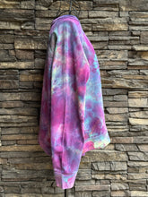 Load image into Gallery viewer, Women’s XL 100% Cotton Crewneck Sweatshirt with Heart in ‘Northern Lights’
