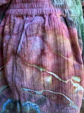Load image into Gallery viewer, Women’s Small (4/6) Geode Cotton Gauze Top &amp; Short Outfit Set in ‘Tide Pool’
