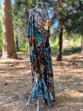 Load image into Gallery viewer, Women’s One Size (S-3X) Geode 100% Rayon Tie Front Caftan Dress in ‘Rooster’
