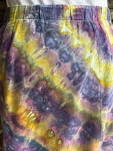 Load image into Gallery viewer, Women’s XXL Linen/Rayon Midi Skirt with Button Front &amp; Pockets in ‘Sugar Plum’
