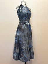 Load image into Gallery viewer, Women’s Small Scrunched Geode Halter Style Dress with Pockets in ‘Raven’

