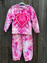 Load image into Gallery viewer, Toddler 2T/3T Heart Sweatsuit
