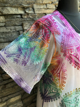 Load image into Gallery viewer, Women’s L/XL Lace Kimono in ‘Gypsy Skies’
