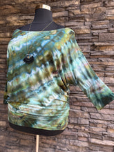 Load image into Gallery viewer, Women’s 2X Off Shoulder 3/4 Sleeve Dolman Top in ‘Moss Agate’ Twist
