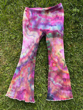 Load image into Gallery viewer, Toddler 5T Geode Bell Bottom Leggings in ‘Strawberry Skies’
