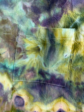 Load image into Gallery viewer, Women’s 2XL Geode Cotton/Linen Lightweight Overall Shorts in ‘Forest Fairy’

