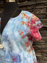 Load image into Gallery viewer, Women’s Large Geode Linen/Rayon Short Sleeve Babydoll Dress with Pockets in ‘Bird Song’
