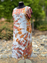 Load image into Gallery viewer, Women’s Large 100% Rayon ‘Easy Breezy’ Caftan-like Dress in ‘Blush Oasis’
