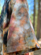 Load image into Gallery viewer, Men’s 2XL Wrangler Geode Short Sleeve Button Up Shirt in ‘Turkey Tail Mushroom’
