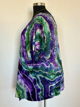 Load image into Gallery viewer, Women’s XL Reverse Geode Kimono in ‘Tiffany Stone’
