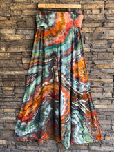 Load image into Gallery viewer, Women’s Large Geode Rayon Tiered Palazzo Pants with Tie in ‘Rooster’
