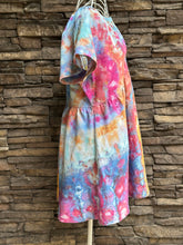 Load image into Gallery viewer, Women’s XS Geode Linen/Rayon Short Sleeve Babydoll Dress with Pockets in ‘Bird Song’
