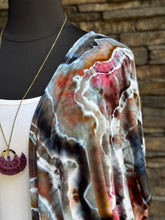 Load image into Gallery viewer, Women’s XL Geode Kimono in ‘Pinot Sage’

