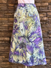Load image into Gallery viewer, Women’s Size 6 Cotton Midi Wrap Skirt with Pockets in ‘Avalon’
