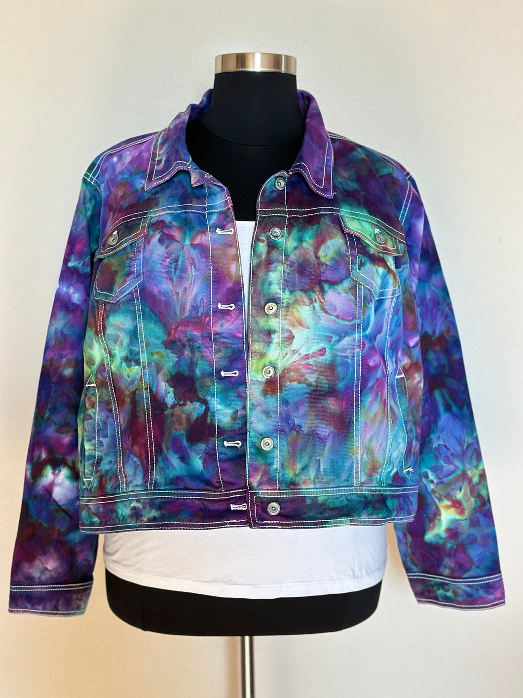 Women’s 3X Ice Dyed Denim Jacket in ‘Northern Lights’