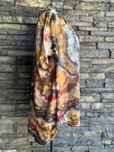 Load image into Gallery viewer, Women’s Medium Geode Woven 100% Viscose Button Up Blouse Top in ‘Turkey Tail Mushroom’
