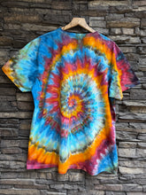 Load image into Gallery viewer, Men’s XXL Spiral T-Shirt in ‘Desert Springs’
