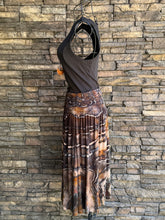 Load image into Gallery viewer, Women’s Large Geode Knee Length Skirt with Ruched Waistband &amp; Pockets in ‘Turkey Tail Mushroom’
