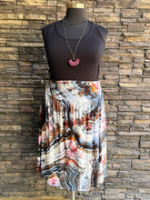 Load image into Gallery viewer, Women’s XL Geode Skirt with Ruched Waistband &amp; Pockets in ‘Pinot Sage’
