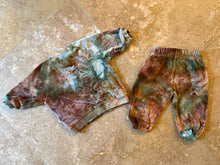 Load image into Gallery viewer, Baby 0-3 Months Cozy Organic Cotton Velour Sweatsuit in ‘Wild Thing’
