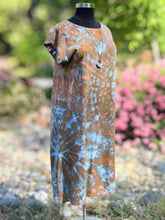 Load image into Gallery viewer, Women’s Large 100% Rayon Easy Breezy Dress in ‘Wild Thing’
