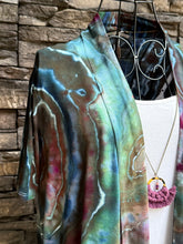 Load image into Gallery viewer, Women’s Small Geode Short Sleeve Open Front Cardigan with Pockets in ‘Dark Enchantment’
