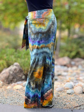 Load image into Gallery viewer, Women’s 2X Geode High-Rise Wide-Leg Tiered Pull-On Flared Pants with Tie in ‘Labroadorite’
