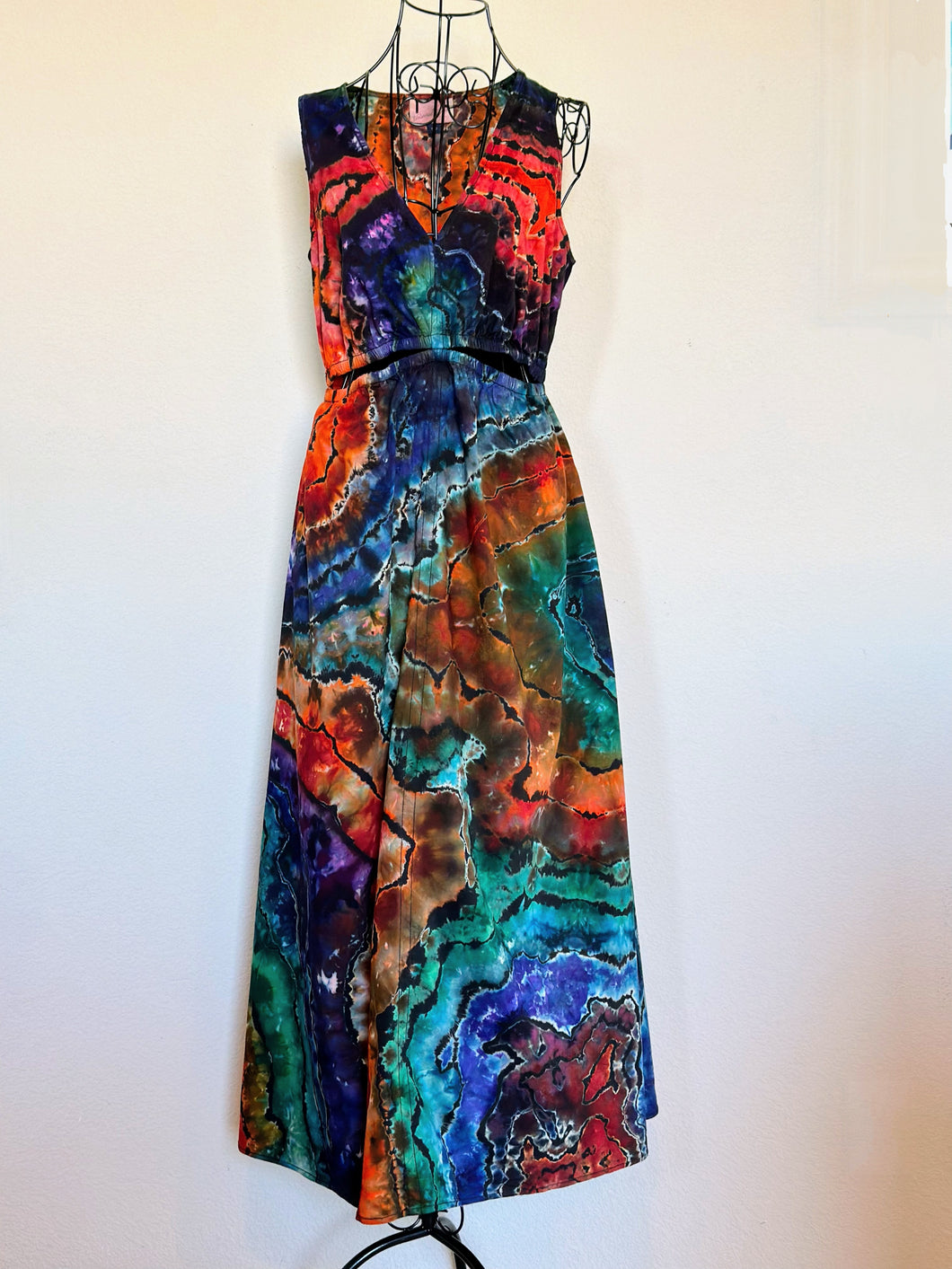 Women’s Small Reverse Geode Cut-Out A-Line Maxi Dress with Pockets in ‘Deep Rainbow’