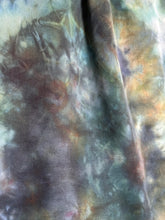 Load image into Gallery viewer, Women’s Medium Geode Tank Top with Buttons &amp; Tie Front in ‘Moss Agate’
