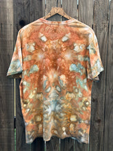 Load image into Gallery viewer, Men’s 2XL Psychedelic Earth Toned T-Shirt
