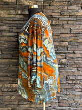 Load image into Gallery viewer, Women’s Medium (can fit a large, too) Geode Hand-sewn Bell Sleeved Kimono with Pockets in ‘Boulder Turquoise’
