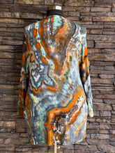 Load image into Gallery viewer, Women’s Medium (can fit a large, too) Geode Hand-sewn Bell Sleeved Kimono with Pockets in ‘Boulder Turquoise’
