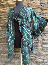 Load image into Gallery viewer, Women’s 1X Geode Linen/Hemp Kimono with Frayed Hem in ‘Moss Agate’
