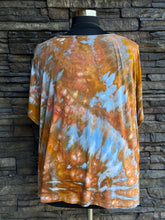 Load image into Gallery viewer, Women’s 4X Luxe V-Neck T-Shirt in ‘Copper Canyon’ Waves
