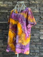 Load image into Gallery viewer, Women’s Large Geode Short Sleeved Pocket T-Shirt in ‘Golden Orchid’
