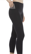 Load image into Gallery viewer, Women’s XL (16) Reverse Geode 7/8 Leggings with Pocket in ‘Kaleidoscope Dream’
