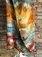 Load image into Gallery viewer, Women’s Large (fit like a medium) Geode Rayon Split Leg Pull-on Pants in ‘Rooster’
