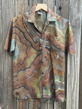 Load image into Gallery viewer, Custom Reverse Geode Shirts for Ron
