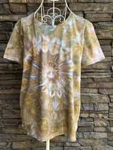 Load image into Gallery viewer, Women’s Large Crewneck T-Shirt in ‘Pewter’ Spiral

