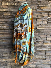 Load image into Gallery viewer, Geode XL Seamless Bali Rayon Jersey Infinity Scarf in ‘Boulder Turquoise’
