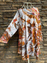 Load image into Gallery viewer, Women’s Large 3/4 Sleeve Geode Tunic in ‘Canyon Rose’
