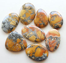 Load image into Gallery viewer, Men’s 2XL Geode Knit Button-up Short Sleeved Shirt in ‘Maligano Jasper’
