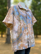 Load image into Gallery viewer, Men’s 3X Geode Flax/Cotton Button Up Short Sleeved Shirt in ‘Blue Gray’

