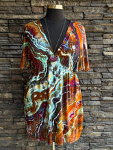 Load image into Gallery viewer, Women’s 3X Geode Kimono Style Dress in ‘Koroit Boulder Opal’
