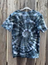 Load image into Gallery viewer, Youth XS (6/7) Spiral T-Shirt in ‘Raven’
