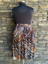 Load image into Gallery viewer, Women’s 2XL Geode Knee Length Skirt with Ruched Waistband &amp; Pockets in ‘Turkey Tail Mushroom’
