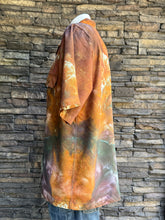 Load image into Gallery viewer, Men’s Large Short Sleeve Button Up Shirt in ‘Woodland Camo’
